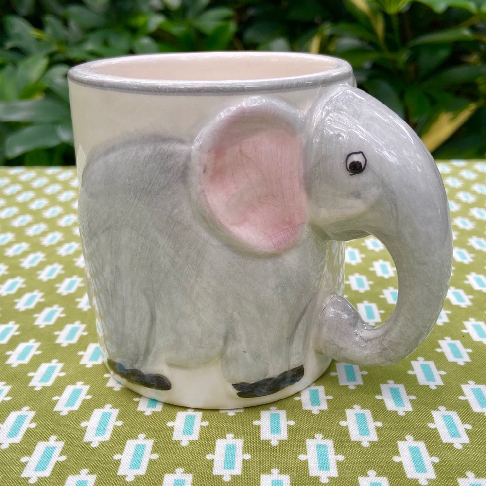 Vintage Elephant Mug Mama Elephant and Babies Mug